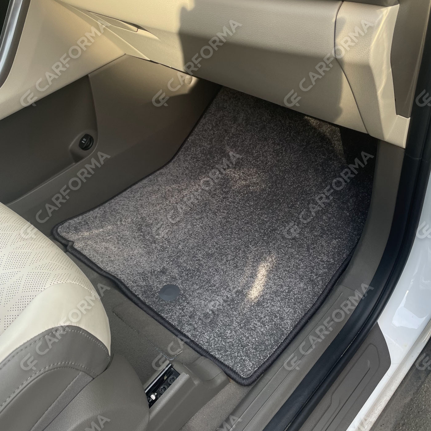 Ворсовые коврики на KIA Carnival IV 8 мест 2020&nbsp;-&nbsp;2026 в Красноярске