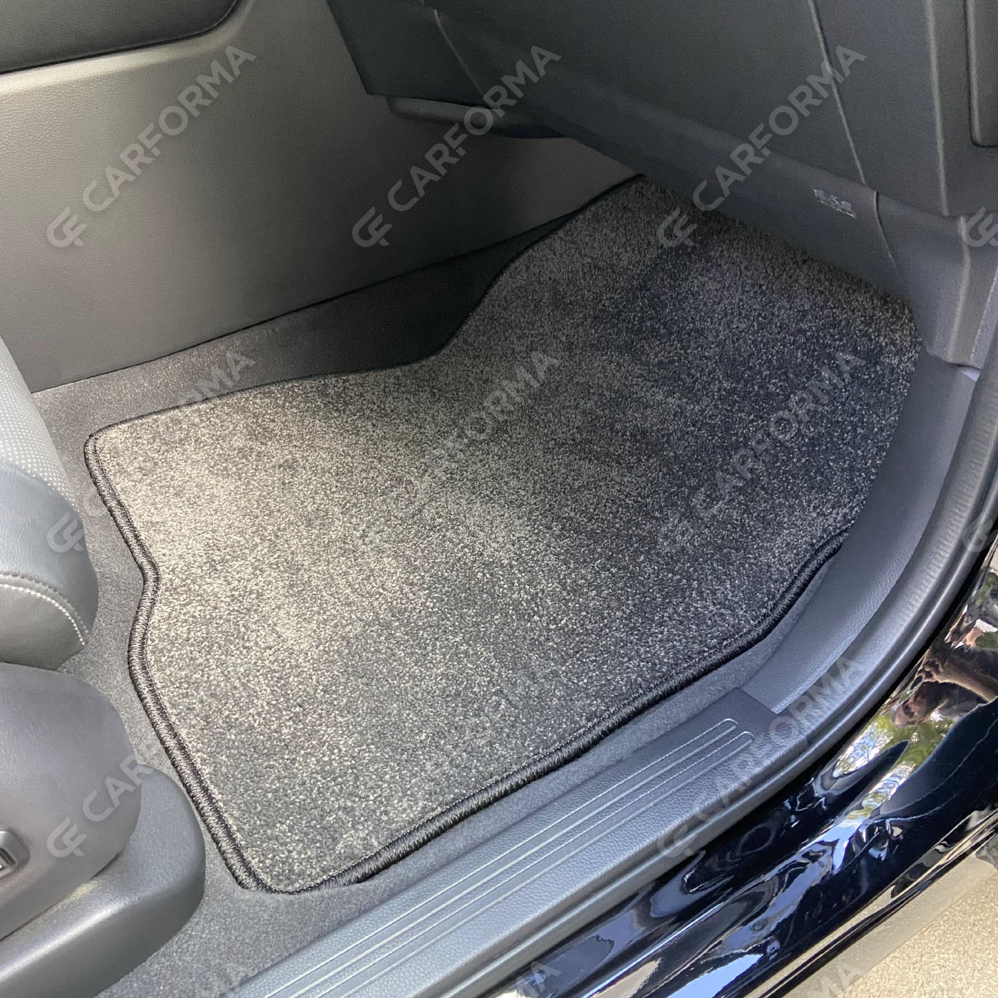 Коврики на Honda CR-V VI 2022&nbsp;-&nbsp;2026 в Красноярске