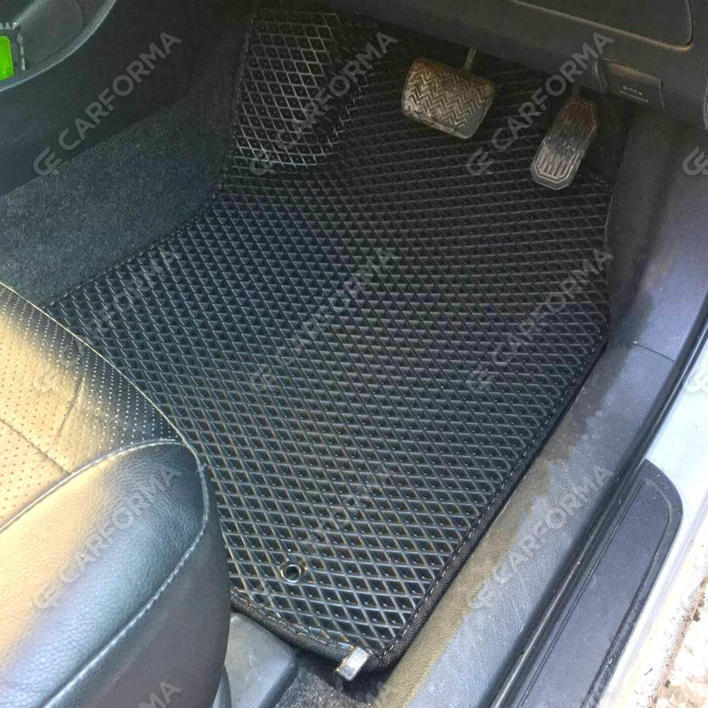 Ворсовые коврики на Toyota Corolla Axio (E14) 2006&nbsp;-&nbsp;2012 в Красноярске