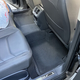 Коврики на Volkswagen Tayron X 2020 - 2025 в Красноярске