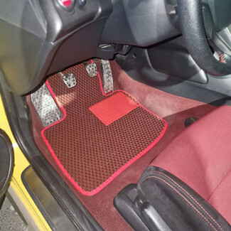 Коврики на Honda Civic VIII 3d 2006&nbsp;-&nbsp;2011 в Красноярске