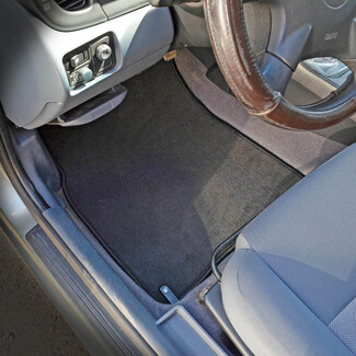 Ворсовые коврики на Nissan Almera 2 (N16) 2000&nbsp;-&nbsp;2006 в Красноярске