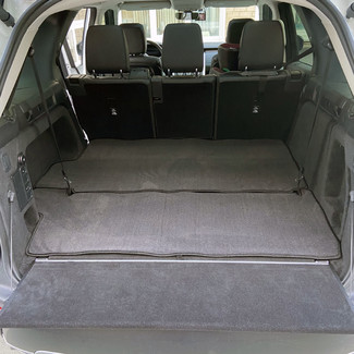 Коврики на Land Rover Discovery V 2016 - 2025 в Красноярске