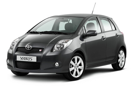 Ворсовые коврики на Toyota Yaris II 2005 - 2011 в Красноярске