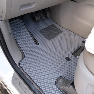 Ворсовые коврики на KIA Carnival III 9 мест и 11 мест 2014&nbsp;-&nbsp;2021 в Красноярске